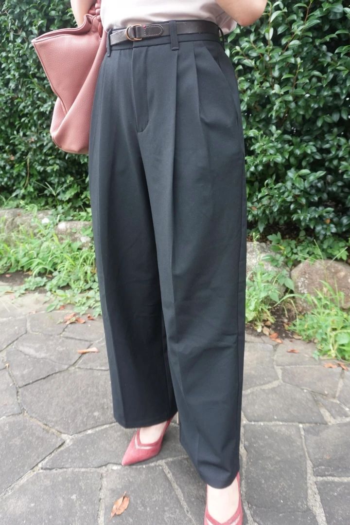 【GU】タックワイドパンツMN | 2,990円で30代のスタイルが整う！_5