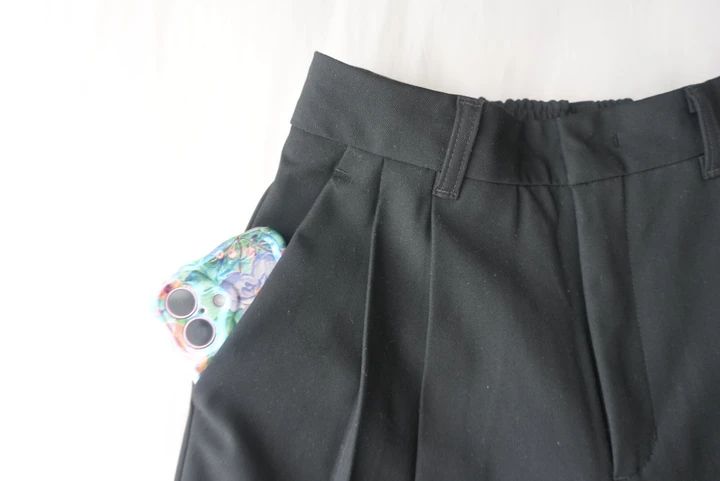 【GU】タックワイドパンツMN | 2,990円で30代のスタイルが整う！_4