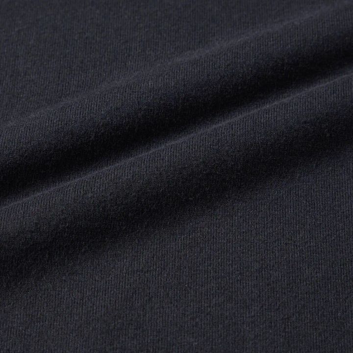 ユニセックスディズニーヴィランズバディTシャツ 素材アップ