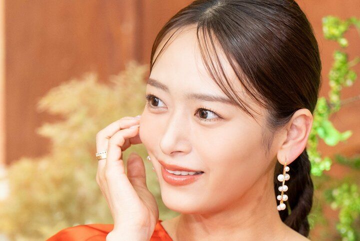 【写真・画像】3児の母・近藤千尋「真っ黒な物体が股の間から出てきて…」出産の瞬間を解説「絶対見て！」 1枚目