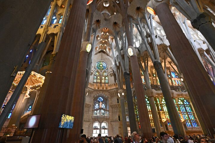 注目の街バルセロナへ、4泊6日旅のわくわくプラン