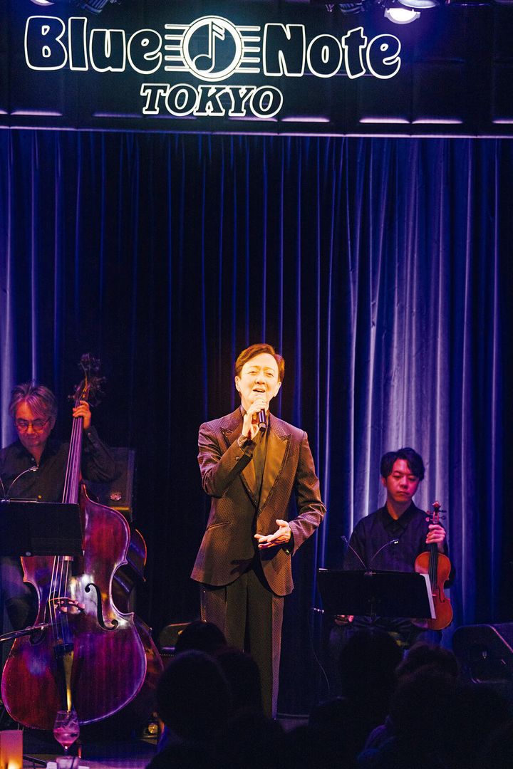 〈BLUE NOTE TOKYO〉内観、坂東玉三郎