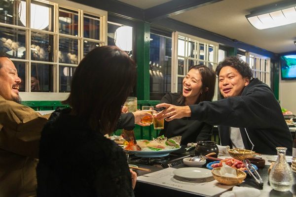 【福岡県福岡市】屋形船「中洲 博多舟」で九州産華味鳥の水たき提供開始！博多の食と風景を一度に体験