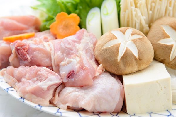 【福岡県福岡市】屋形船「中洲 博多舟」で九州産華味鳥の水たき提供開始！博多の食と風景を一度に体験