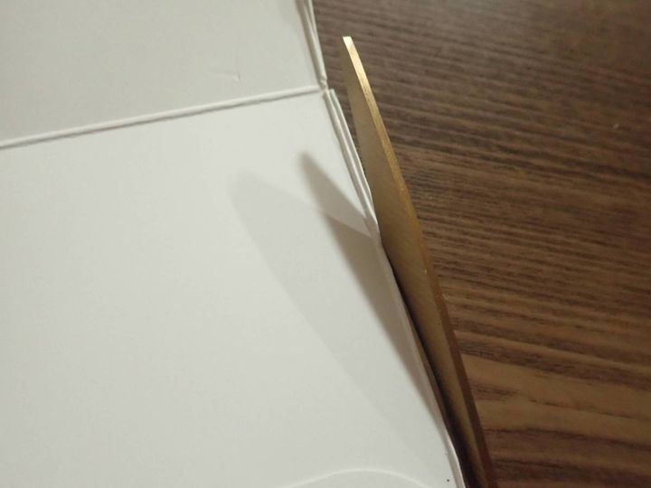 ダイソー：ステンレス製チタンコート事務用はさみ