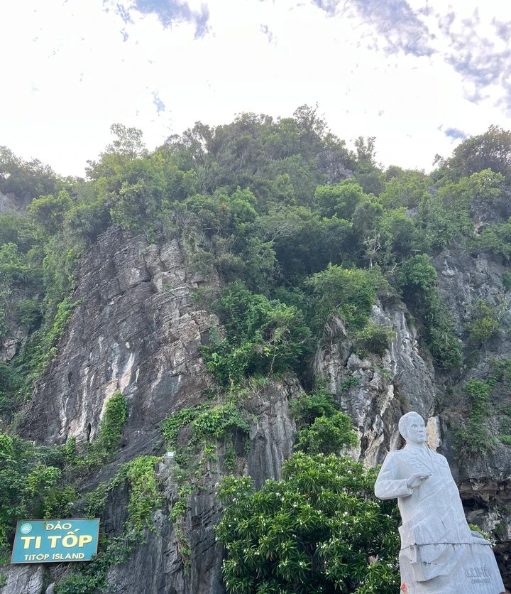 ティートップ島