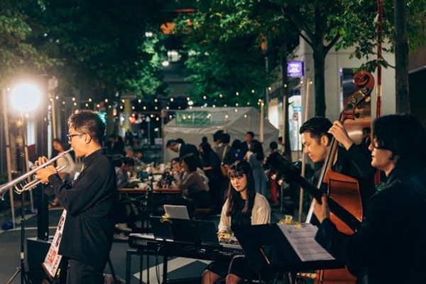 日本橋兜町・茅場町で“はしご酒”を楽しむ「兜町夜市」開催！秋の夜長を彩る音楽＆食