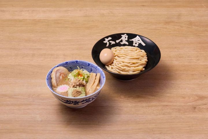 「特製つけめん (小)」1200円
