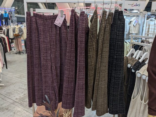 ツイード風ワイドパンツ
