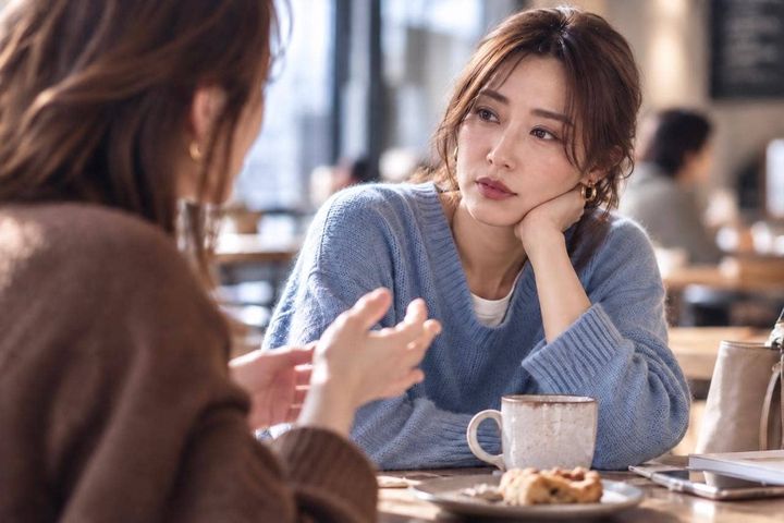 「友人の愚痴、どこまで付き合う？」疲れすぎない“大人の聞き方”