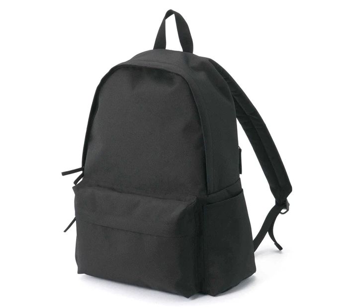 「無印良品」の撥水リュック ブラック