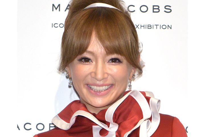 浜崎あゆみさん（2013年4月2日、時事通信フォト）