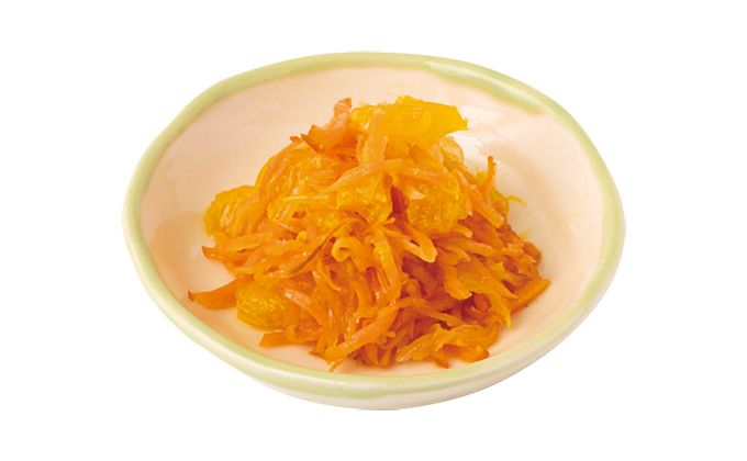 【お弁当の1品にも】火を使わずに数分で作れる副菜、「にんじんとオレンジのラぺ」のレシピの画像1