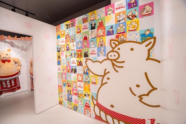 コスプレ姿のぶーちゃんがいっぱい！お気に入りを探してみよう 画像提供：矢場とん
