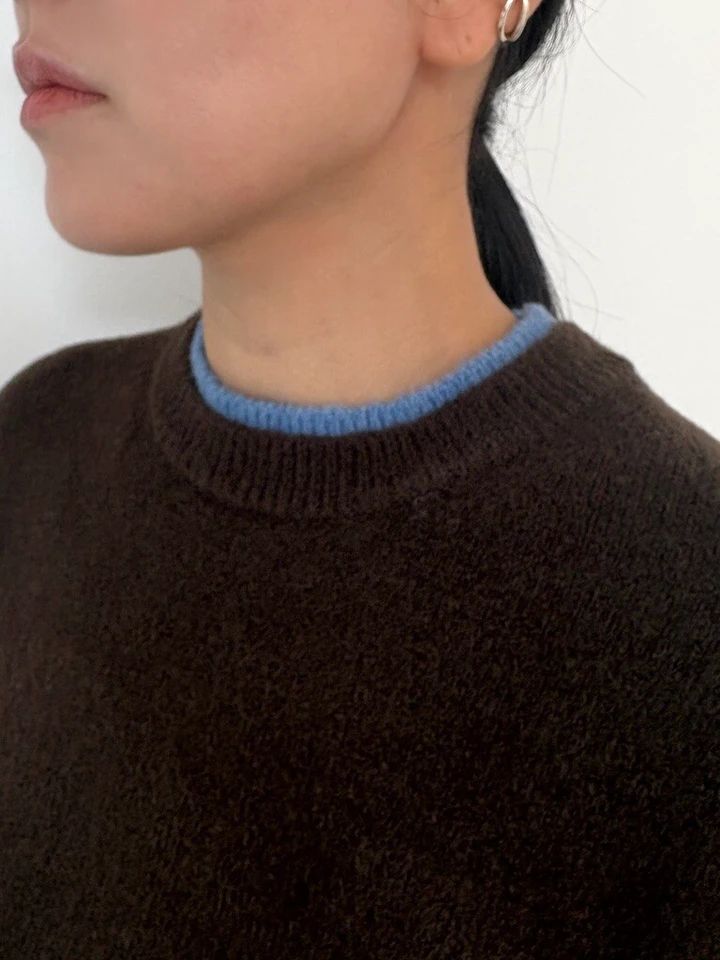 パフィータッチニットカラーコンビネーションセーター￥2990／GU（ジーユー）