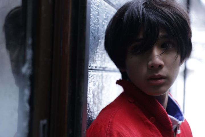 映画『しびれ』より少年時代（思春期）の大地（榎本 司）