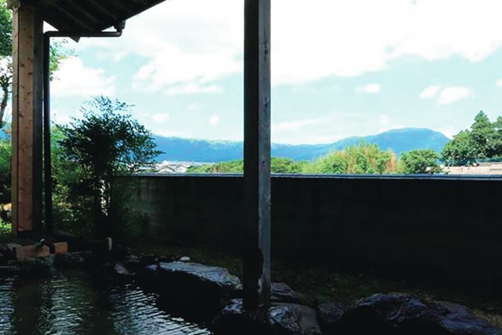 夜間シャッター付き屋内駐車場完備！熊本「旅の宿 阿蘇乃湯」｜宿カタログ