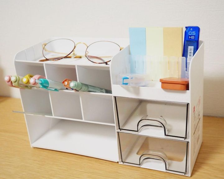 画像: まずは文房具をまとめてスッキリ！