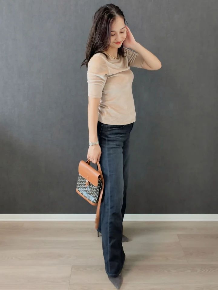 【UNIQLO着用コーデ】EZYワイドストレートジーンズ GRAY