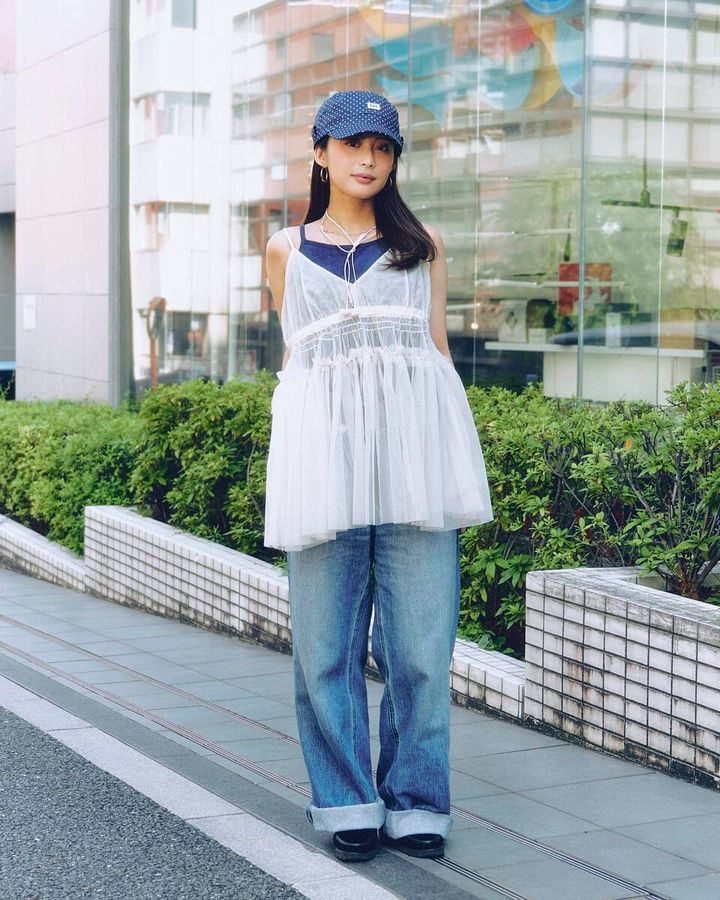 【20代スナップ＠渋谷】フリフリなトップスが「バレリーナみたい」でお気に入り