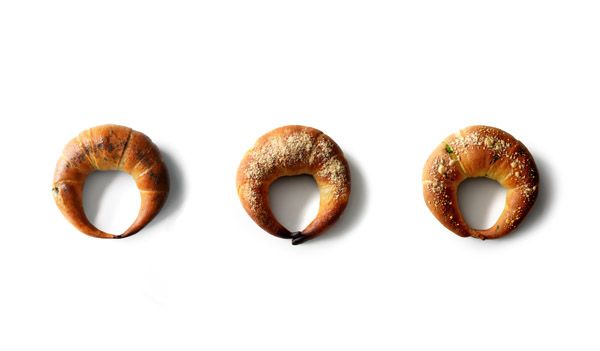 TruffleBAKERYから八ヶ岳の三日月に着想を得た究極の「塩パン」4種が新登場