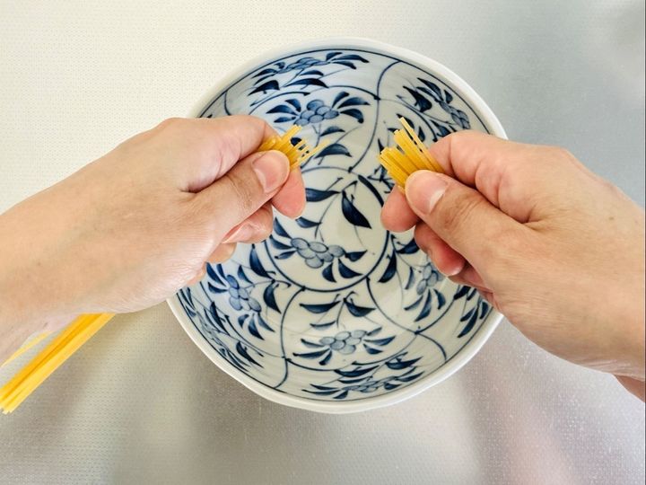 スパゲッティは20本がベスト！100回以上作った【お弁当用パスタ】の作り方