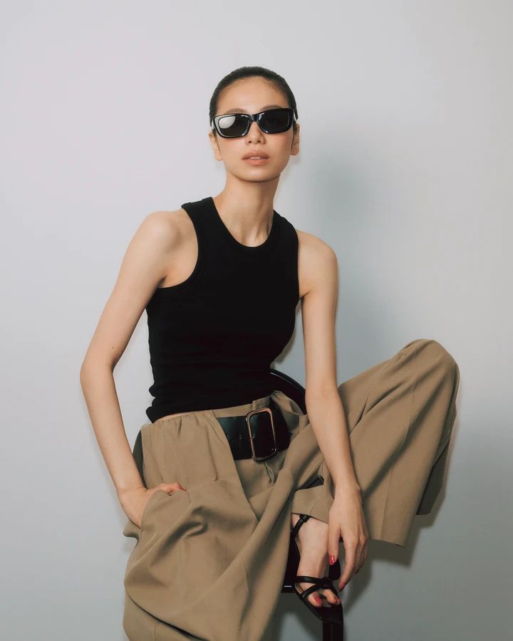 佐藤晴美 タンクトップコーデ