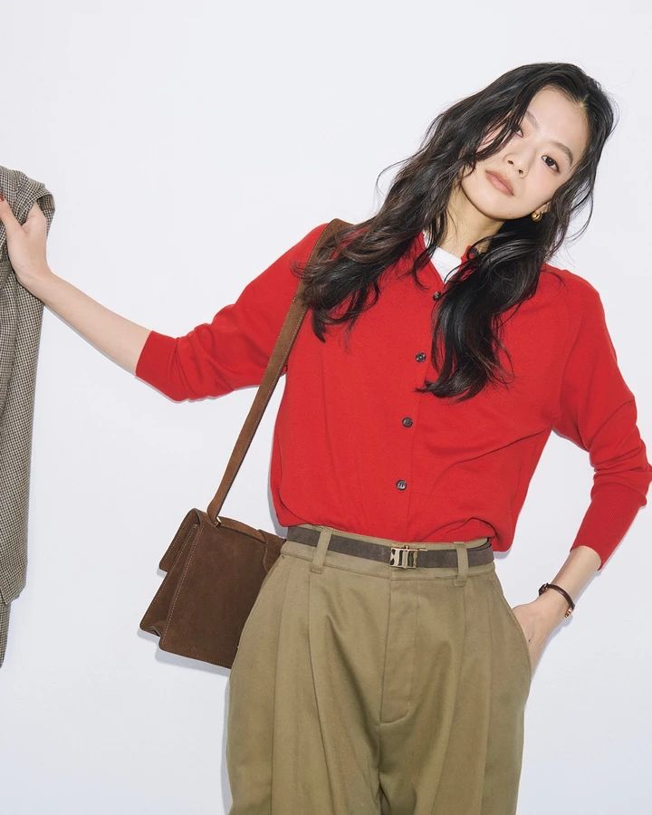 松木育未 ベルトコーデ