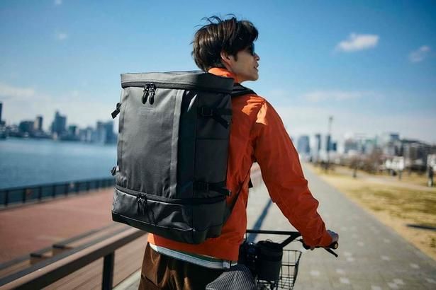 スポーツの荷物をたっぷり収納！タフに使える「シールド」シリーズに新色が登場。「シールド35」「シールド30」「シールド25」には、「ヘザーブラック/レッド」と「ヘザーブラック/ゴールド」の2色が仲間入り