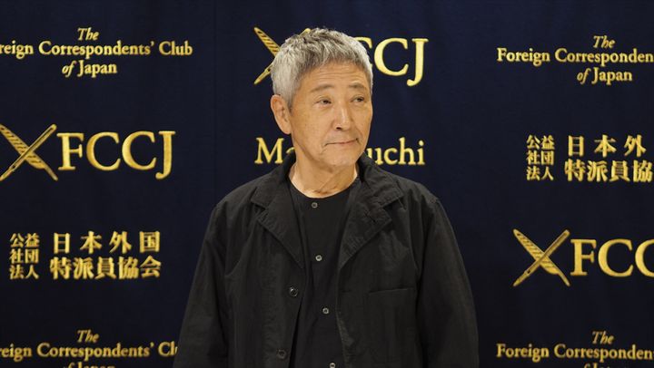 『深夜食堂』外国特派員記者会見に登壇した主演・小林薫 （C）2026安倍夜郎・小学館／「深夜食堂６」製作委員会 width=