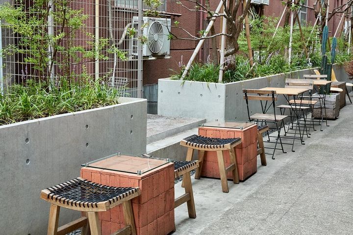 「Tortilla Club TORTILLERIA」のテラス席