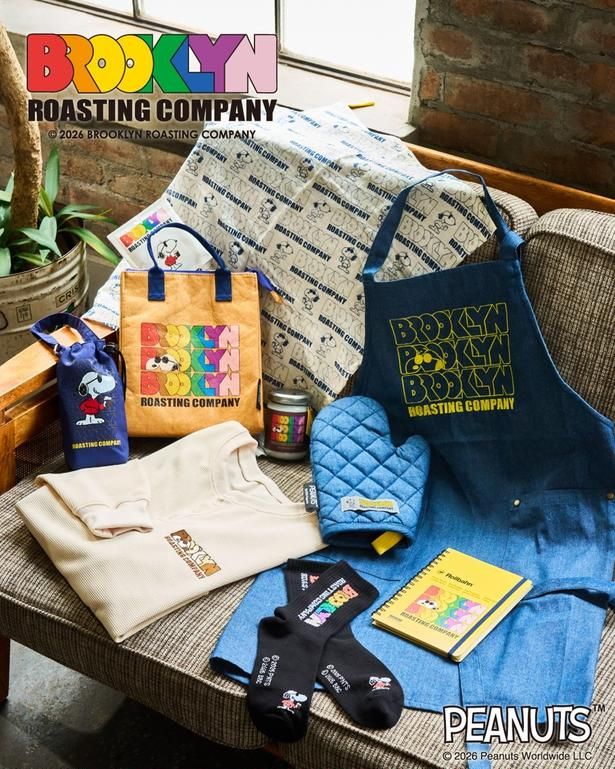 Brooklyn Roasting Companyとのコラボ。エプロンやワッフルロンT、ソックスまでそろう