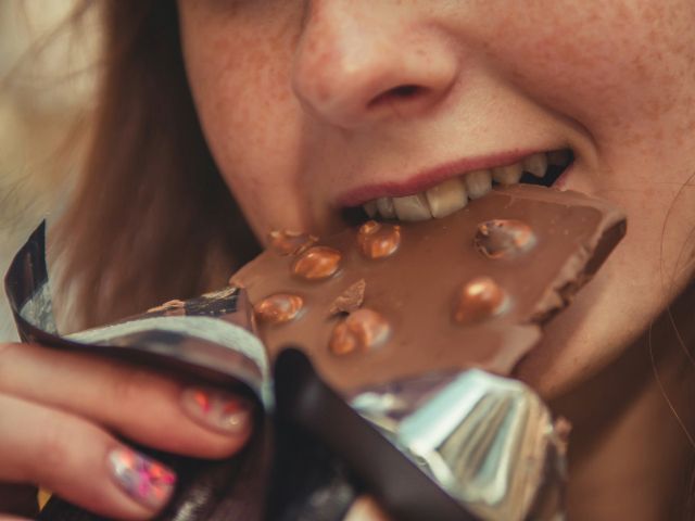 チョコ