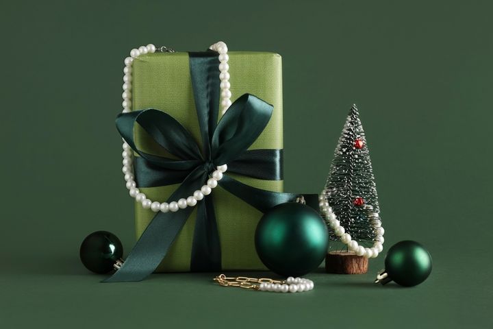 クリスマスの飾りとプレゼント