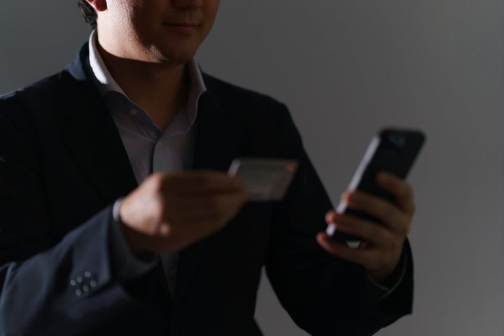銀行口座の使い方次第で犯罪に？（画像はイメージ）