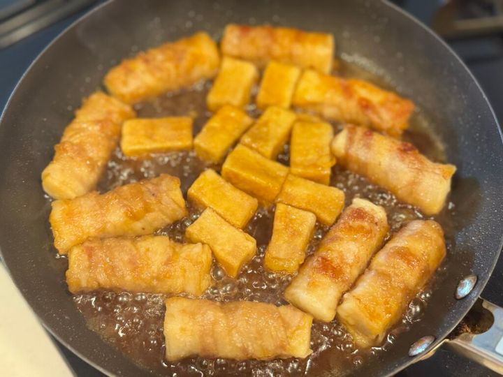 高野豆腐も肉巻きもジューシーに煮詰まった