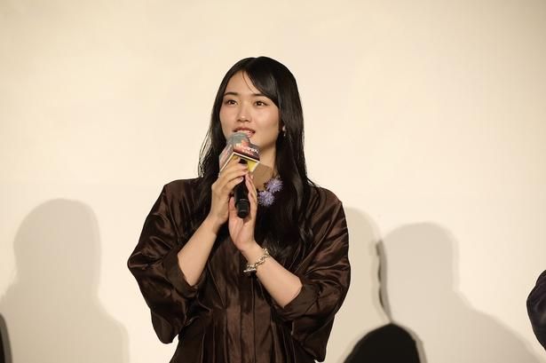櫻坂46メンバーからの反応を明かした山崎天 [c]NOTHING NEW, MIYU PRODUCTIONS