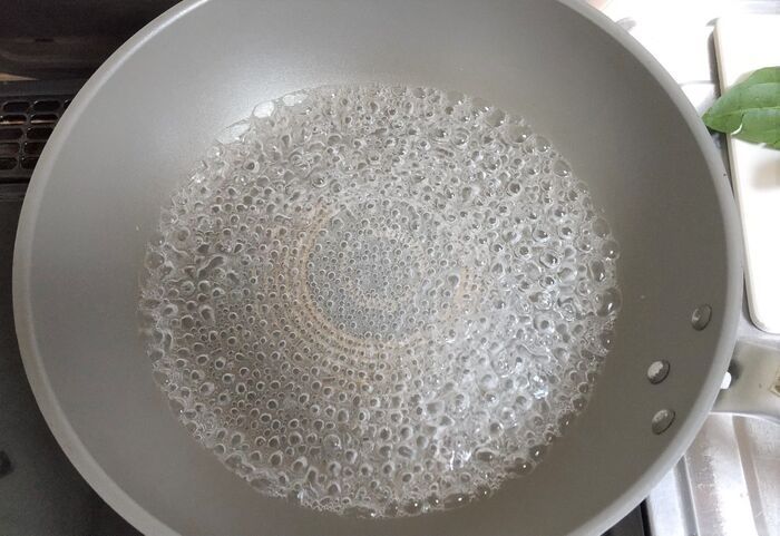 お湯ちょっとでOKな〈爆速ゆで術〉を習得してみた！ほうれん草だけじゃない→卵やパスタも断然時短に♪