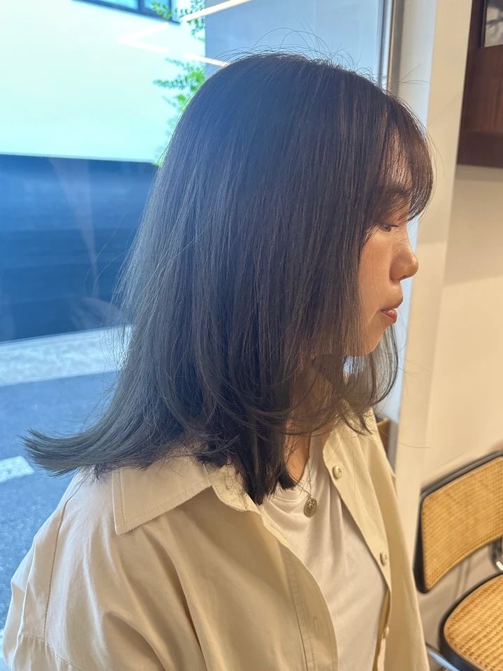 【秋のヘアカラー】イエベでもブルベでも似合う！絶妙オリーブグレージュ＆美容院でのオーダー方法_5