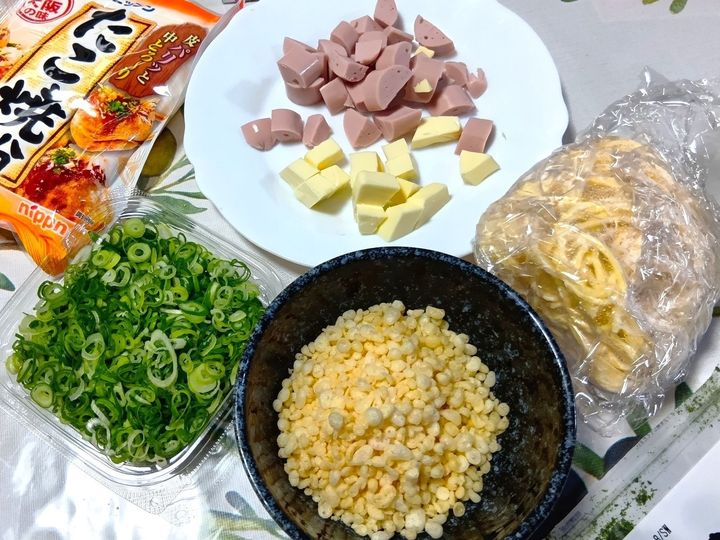 節約レシピ！ボリューム満点！たこ焼きがドーン！マヨたこ焼きスパゲティー