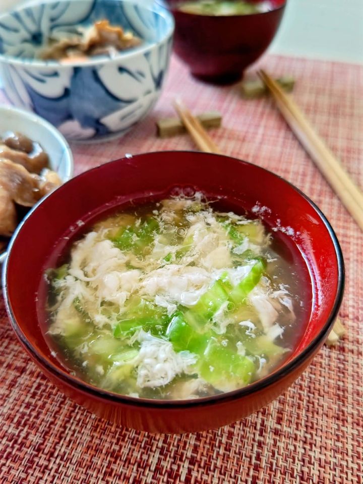 キャベツと卵白のスープ