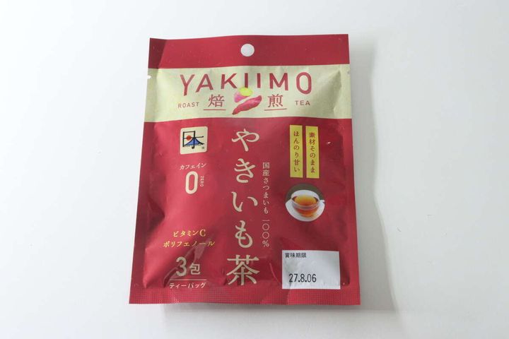 ダイソーの「やきいも茶」赤いパッケージの全体像