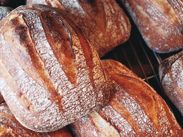 KANEL BREAD