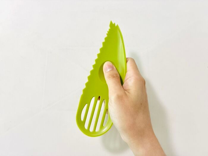 【キャンドゥ】『専用カッター』でスピーディーに調理！4刀流でマルチに解決してくれます♪
