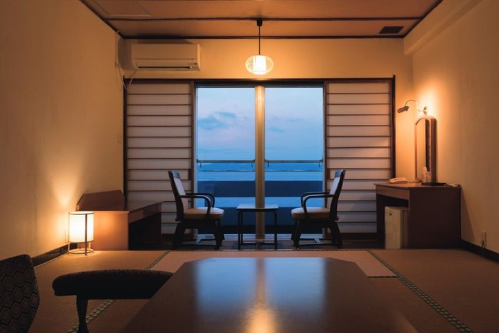 大型対応の屋根付き駐輪場＆砂むし温泉！鹿児島「指宿海上ホテル」｜宿カタログ