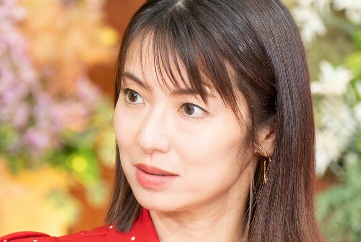 【写真・画像】13歳差婚・内山理名（44）、夫・吉田栄作（57）の“得意な育児”を明かし絶賛の声「1番助かる！」 1枚目