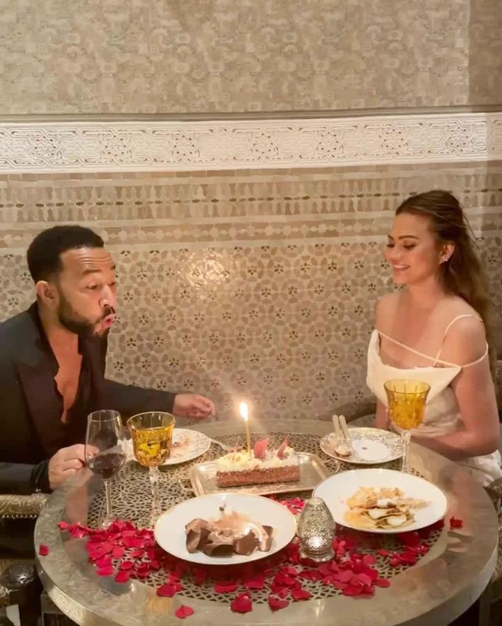画像: 出典：Chrissy Teigen/Instagram