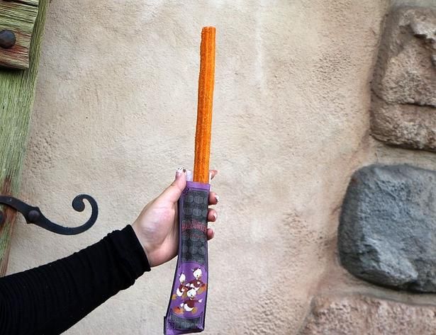 東京ディズニーランドにハロウィーングルメが登場！