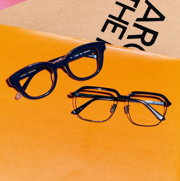 EYETHINKの別注メガネ
