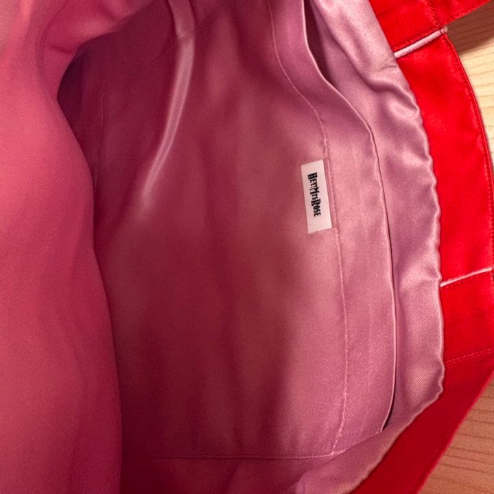 ヘイミセスローズフリルバック